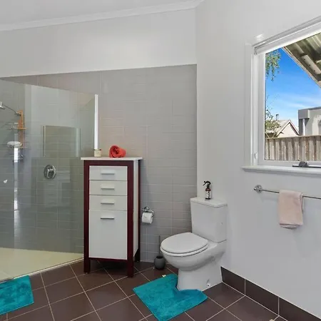 Mid Century 1930 Beautifully Renovated Californian Bunglow Newtown Exterior photo